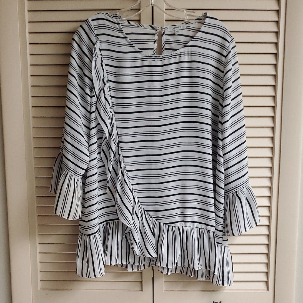 JODIFL Black & White Striped Ruffle Hem Blouse